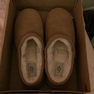 Brand new Ugg classic slipper